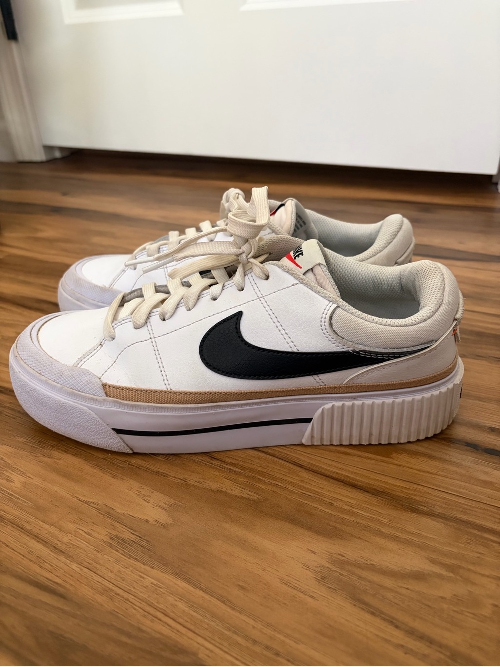 Nike Court Legacy Lift Platform Sneakers – Women’s 9.5